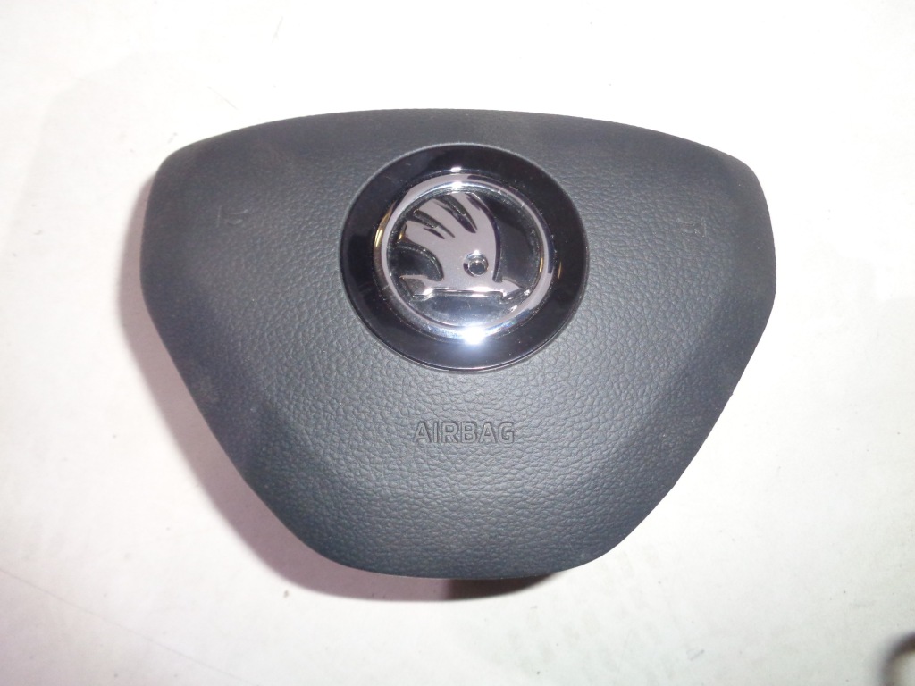 фото №4, Skoda rapid приборная панель подушки безопасности консоль подушка безопасности молдинг