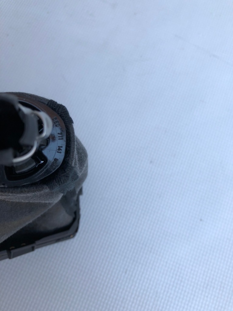 фото №9, Ручка чехол skoda octavia 5e0711141