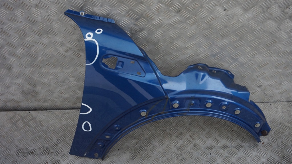 Купити Mini cooper r56 крило правий lightning blue a63