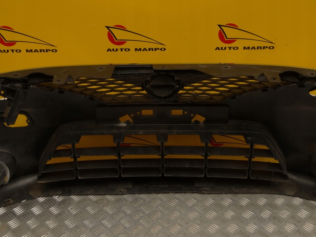 Купить Nissan pulsar sss 2011- бампер перед решётка радиатора