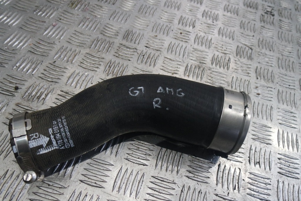 Купити Правий труба coolera mercedes gt amg 190 a1780940191