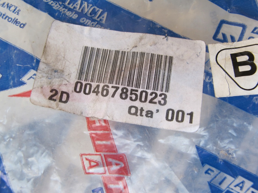 фото №7, Петля крышки багажника fiat stilo lancia musa