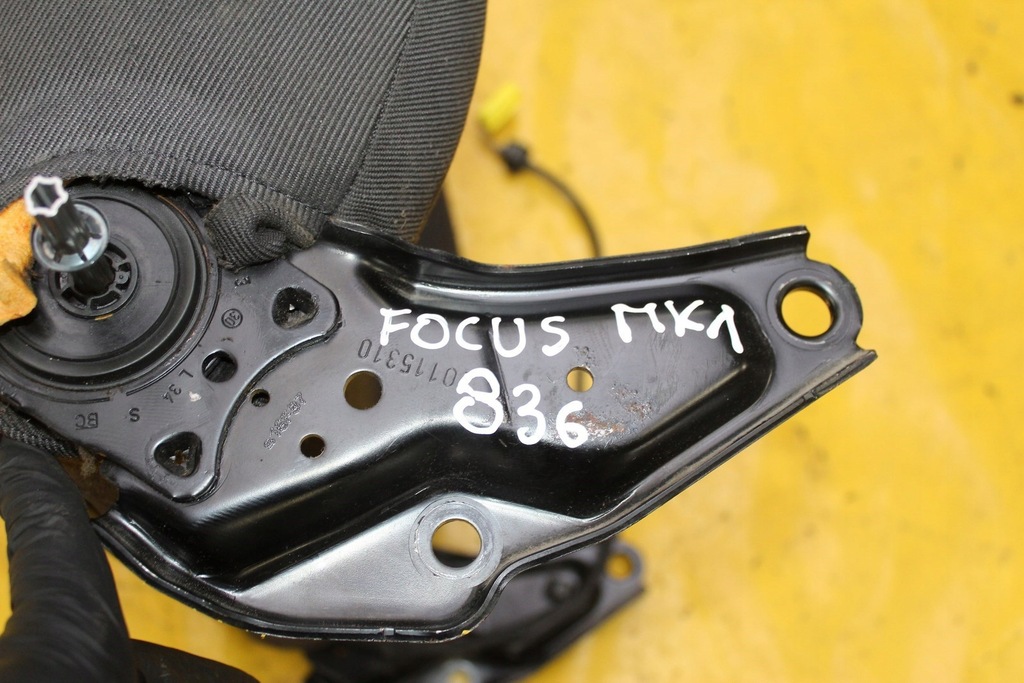 фото №10, Спинка сиденье ford focus mk1
