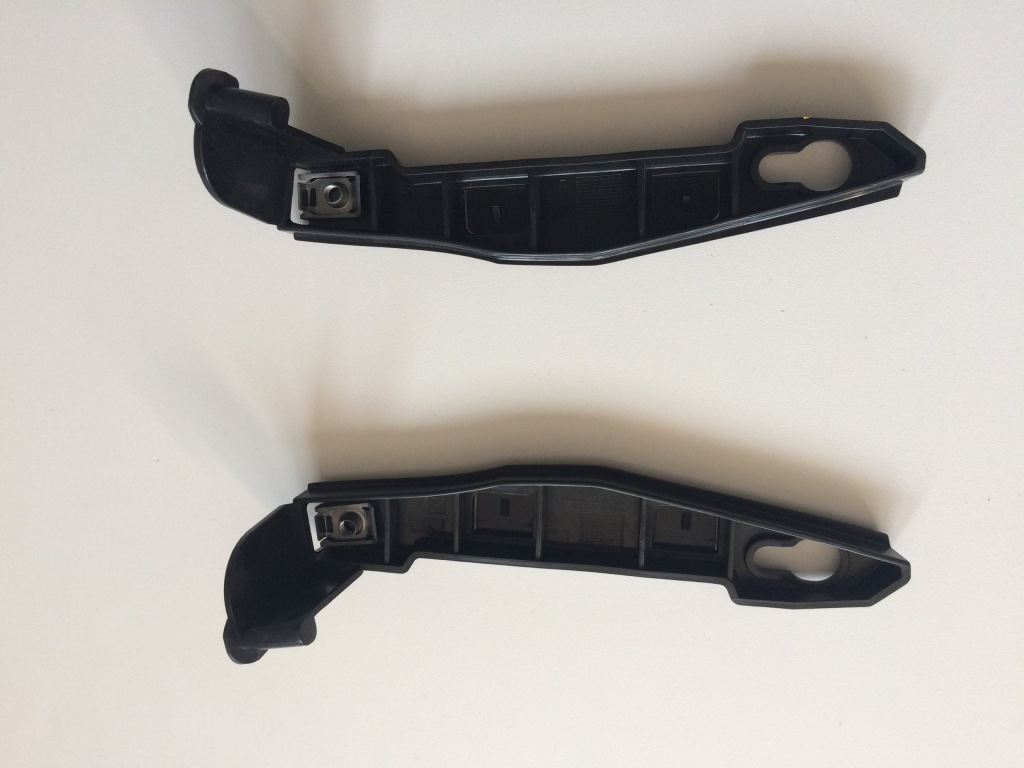 фото №1, Citroen c3 iii 16- напрямна бампера задня лівий правий