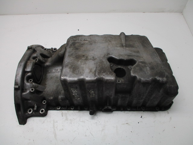 фото №1, Vito 2.2 cdi поддон масляная r6110140202