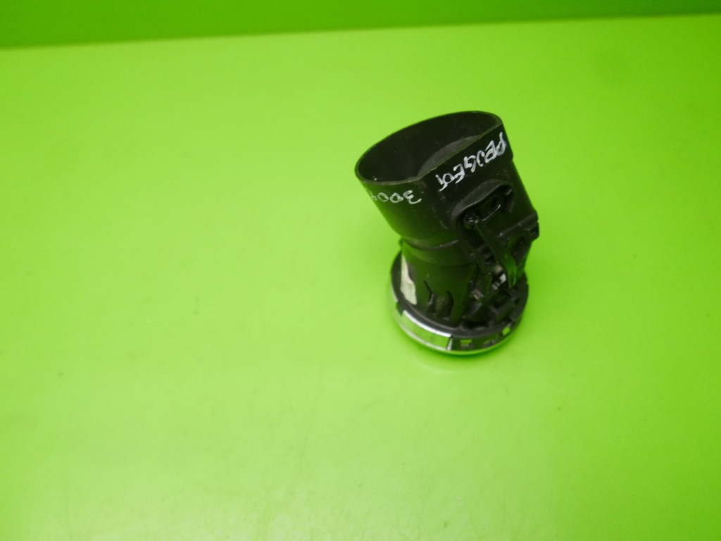 фото №8, Решітка обдув перед ліва peugeot 3008 i phi 09-13