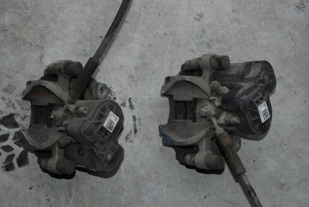 фото №4, Skoda karoq суппорт тормозной электрический задняя l / p