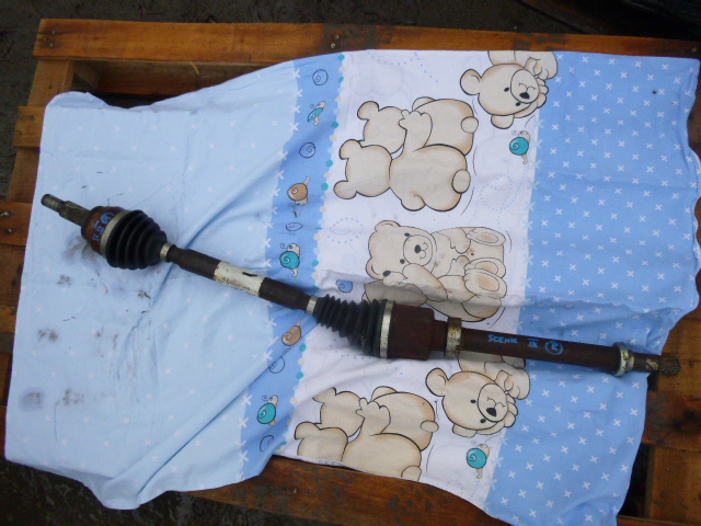 фото №1, Приводной вал правая 1.5dci renault scenic iv 4 перед передняя