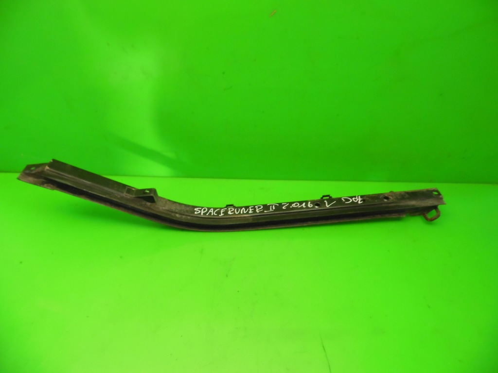 Направляющая дверь задний  правая mitsubishi space runner 2 Оригинал