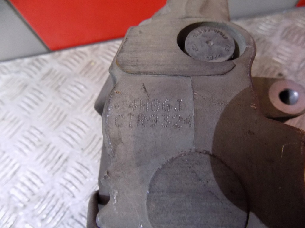 фото №6, Суппорт тормозной перед правый audi a8 d4