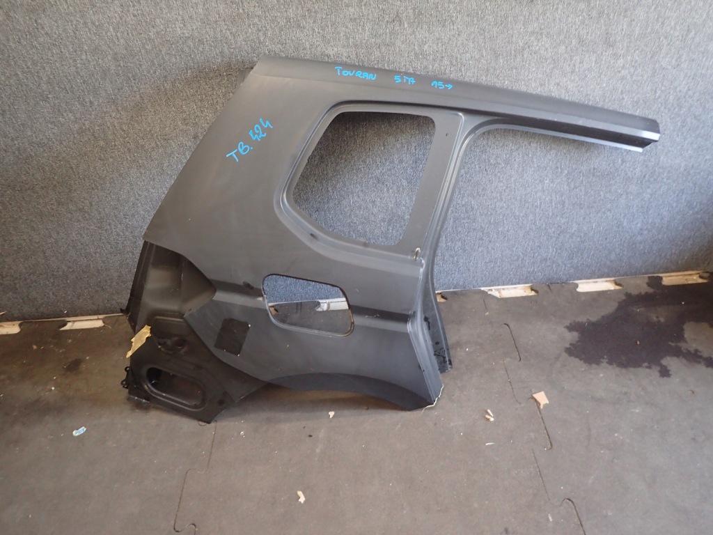 фото №1, Крыло задняя правый vw touran 5ta 15-