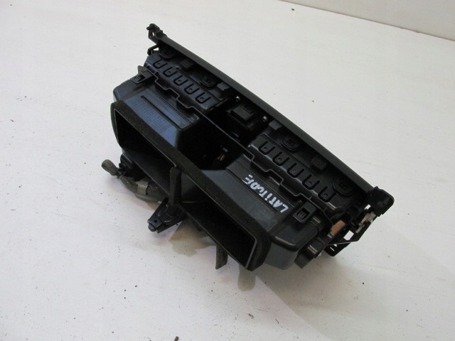 фото №5, Решётка обдув средняя renault latitude