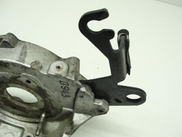 фото №5, Кронштейн насоса впрыска c8 807 phedra 2.2 jtd