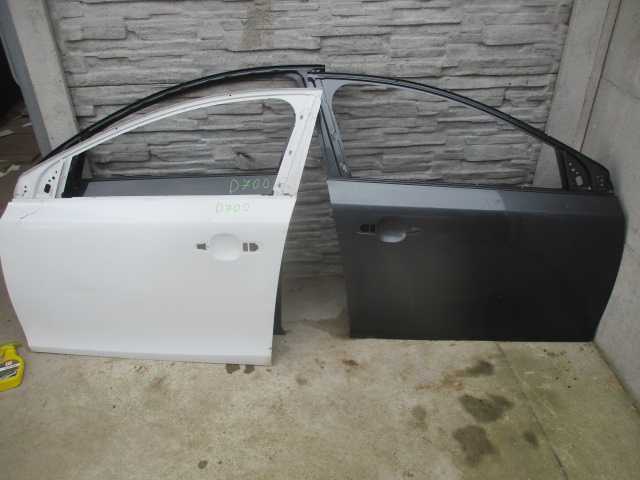 фото №1, Volvo v40 xc40 дверь правое передние