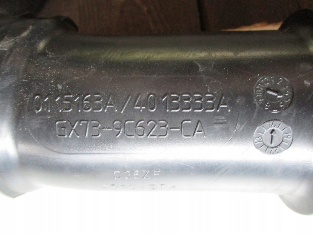 Труба патрубок jaguar xe Ціна