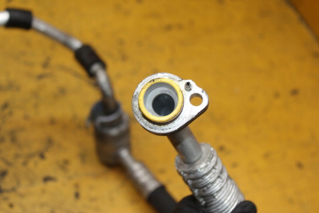 фото №5, Шланг кондиционера vw touran 1.6fsi 1t0820743l