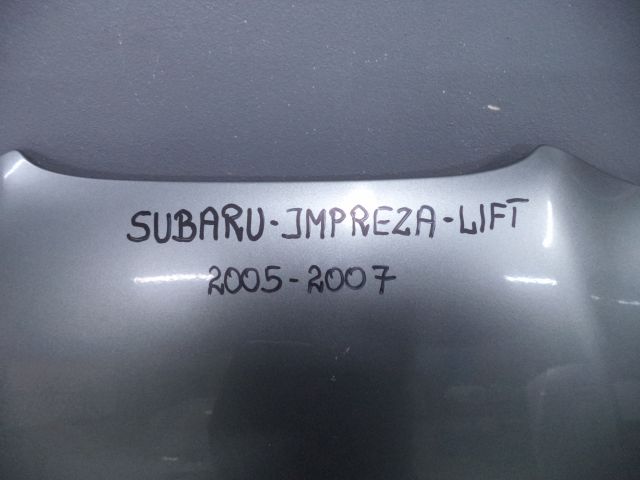 Subaru impreza рестайлинг  2005-2007 капот Оригинал