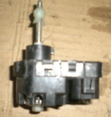 фото №1, Моторчик фара toyota verso 2010 zvat