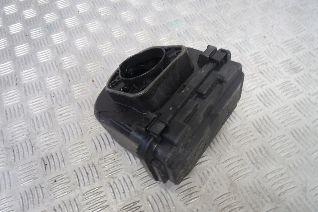 фото №1, Bmw f36 коробка предохранителей 9224872